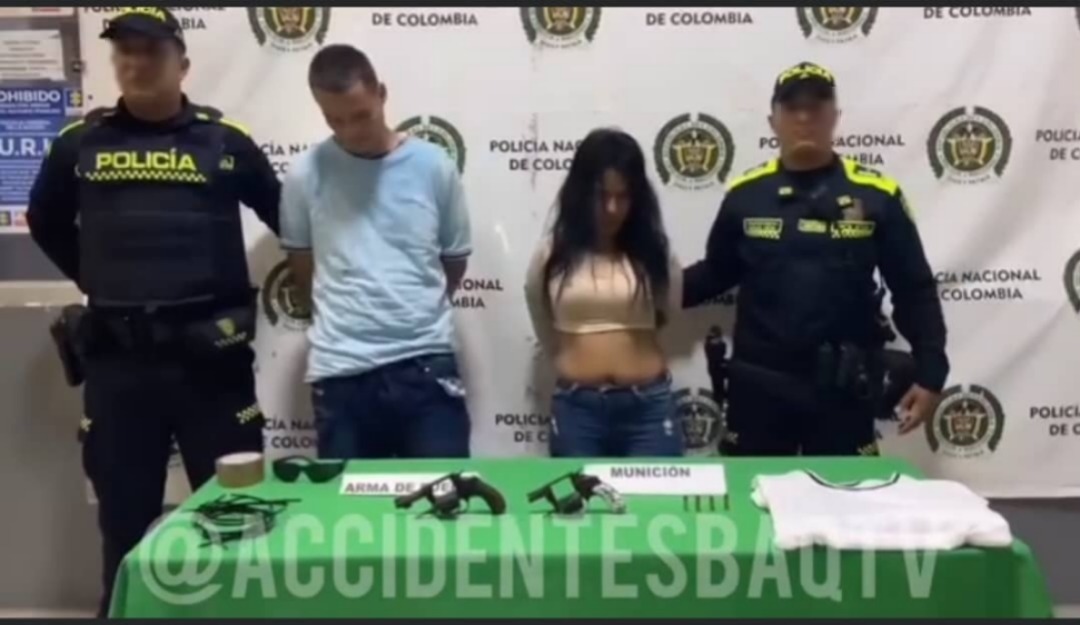 Atrapan infragant1 a pareja que r0baban en… ver más